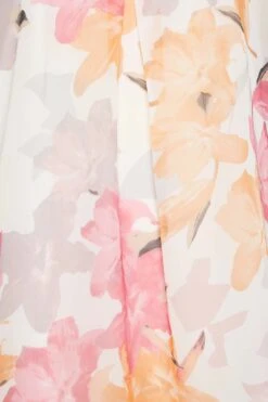 YOURS Curve White Floral Blouse -Saga Dresses Shop e0ee02f6 db1a 4a 330078 Z