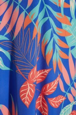 YOURS Curve Blue Leaf Print Collared Tunic Top -Saga Dresses Shop e6251933 adfb 4b 300755 Z