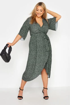 YOURS LONDON Curve Green Dalmatian Print Midi Wrap Dress