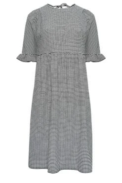 YOURS Curve Black Gingham Textured Smock Midi Dress 12 YOURS Curve Black Gingham Textured Smock Midi Dress -Saga Dresses Shop ecfb2e4b bf3d 48 137516 X