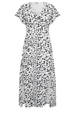 YOURS PETITE Curve White Dalmatian Print Midi Tea Dress 10 YOURS PETITE Curve White Dalmatian Print Midi Tea Dress -Saga Dresses Shop f0587342 b6ac 48 174504 X