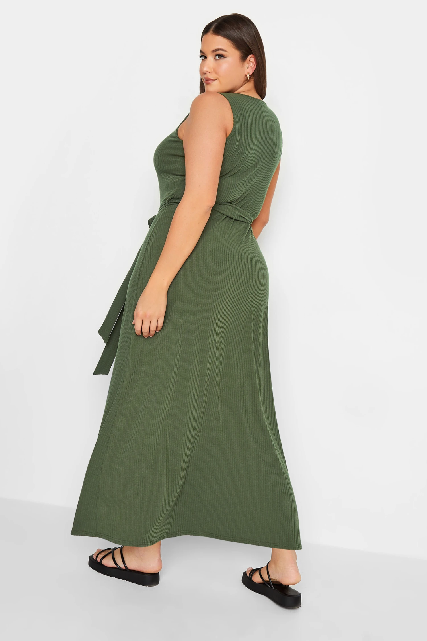 YOURS Curve Green Button Through Sleeveless Maxi Dress 2 YOURS Curve Green Button Through Sleeveless Maxi Dress - Image 2