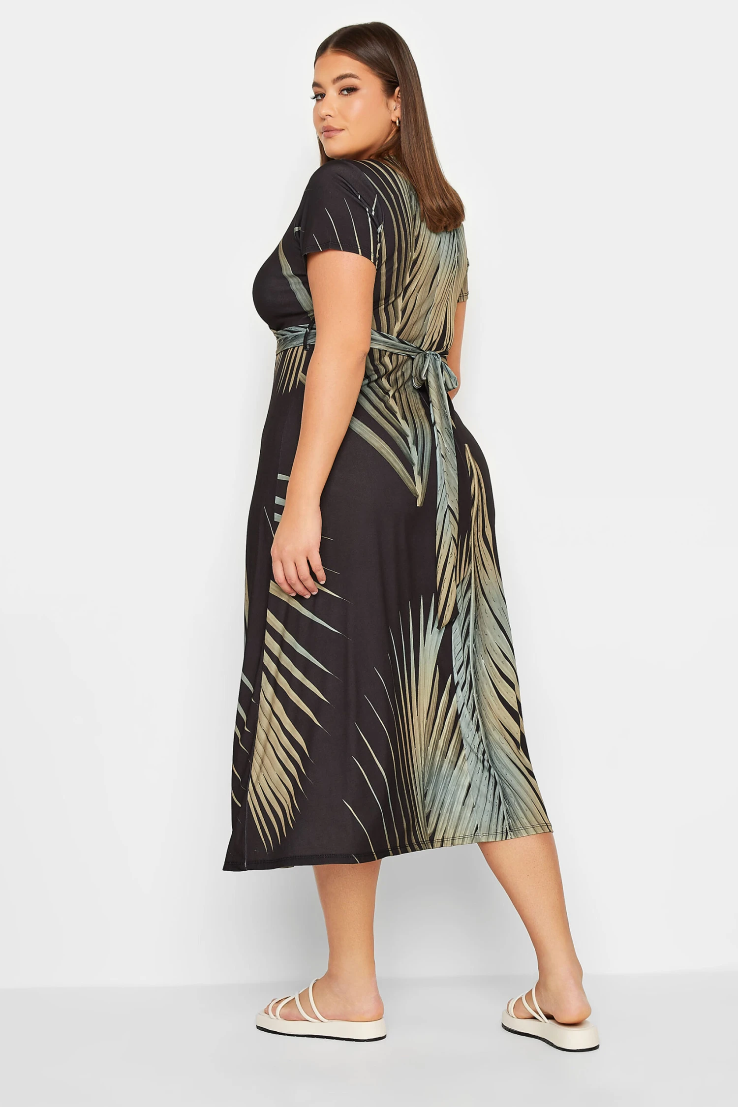 YOURS Curve Leaf Print Wrap Dress 2 YOURS Curve Leaf Print Wrap Dress - Image 2