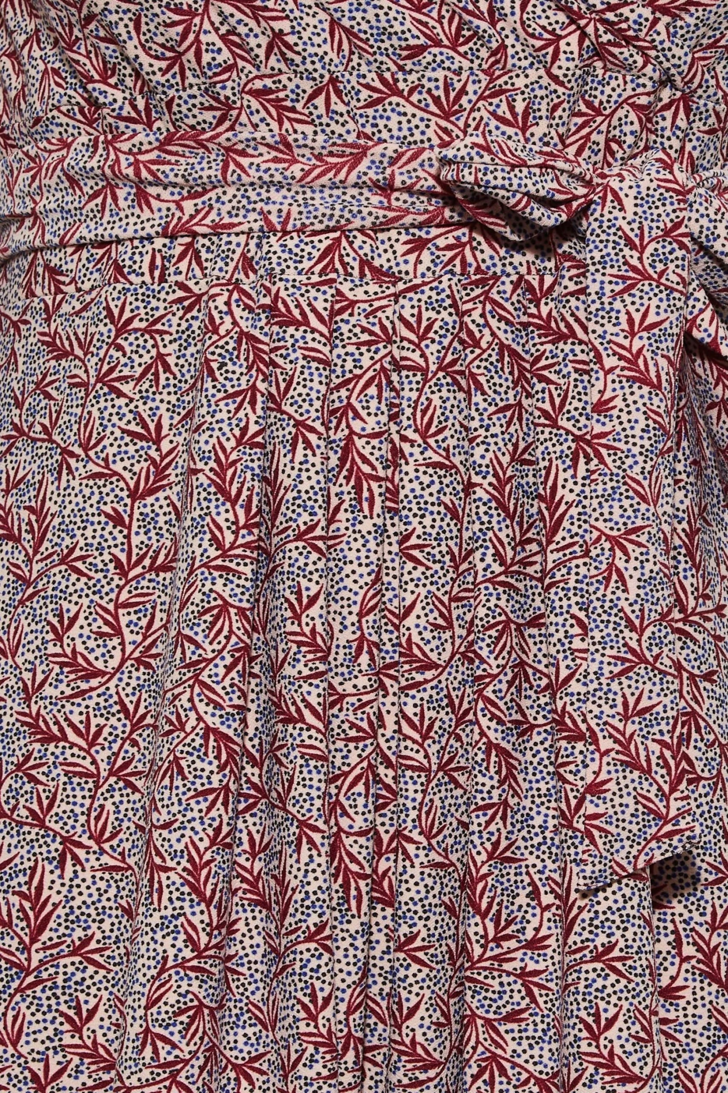 YOURS Curve Red & White Leaf Print Wrap Maxi Dress 4 YOURS Curve Red & White Leaf Print Wrap Maxi Dress - Image 4