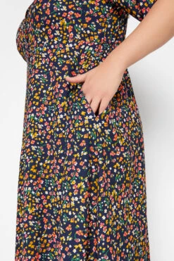 LIMITED COLLECTION Curve Navy Blue Floral Tea Dress 8 LIMITED COLLECTION Curve Navy Blue Floral Tea Dress -Saga Dresses Shop f72dc0c8 9436 4c 217021 D