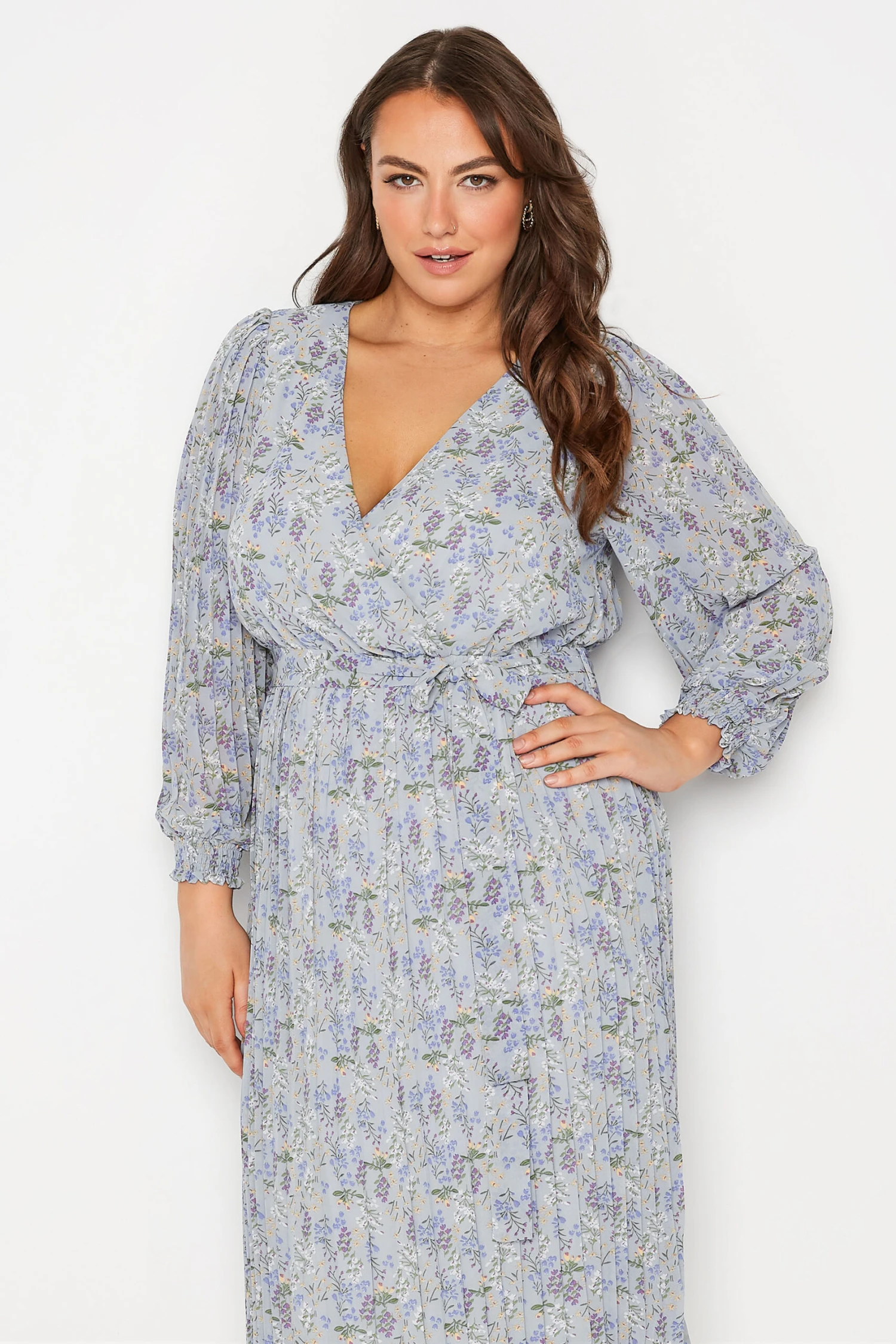 YOURS LONDON Curve Blue Floral Pleat Midi Dress 3 YOURS LONDON Curve Blue Floral Pleat Midi Dress - Image 3