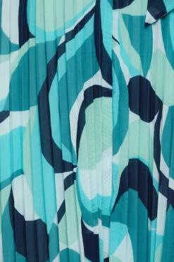 YOURS LONDON Curve Blue Abstract Print Pleated Maxi Dress -Saga Dresses Shop f94d9cc4 bced 47 162057 Z